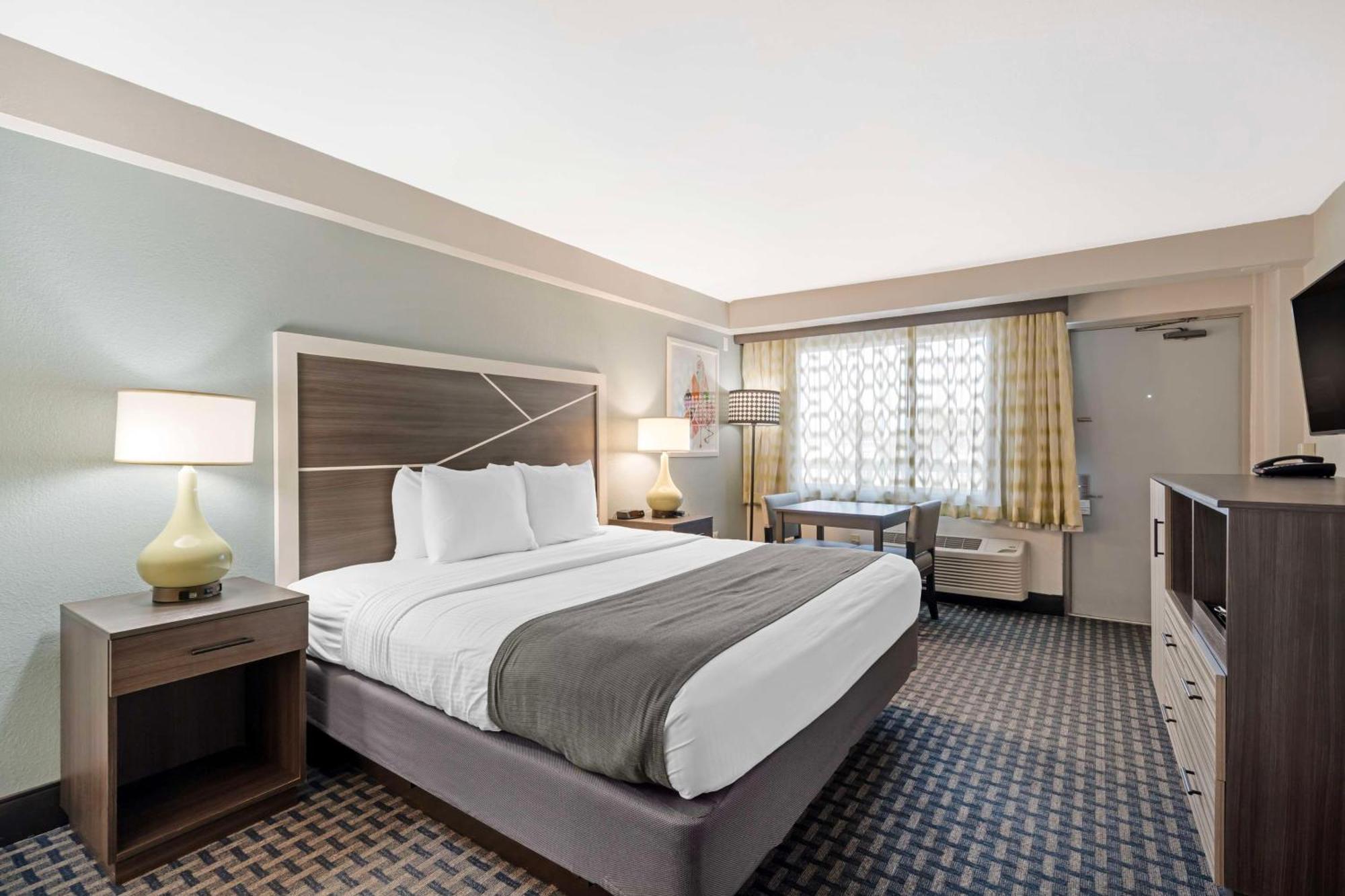 Best Western Plus Daytona Inn Seabreeze Дейтона Бийч Екстериор снимка